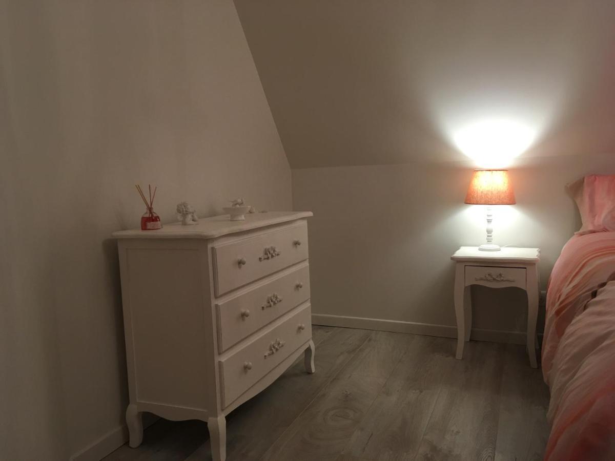 Chez Mary Elise Bed and Breakfast Le Claux Εξωτερικό φωτογραφία